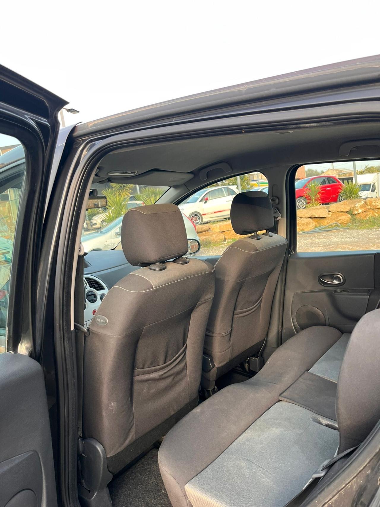 Renault Modus 1.5 dCi 85CV Confort Dynamique