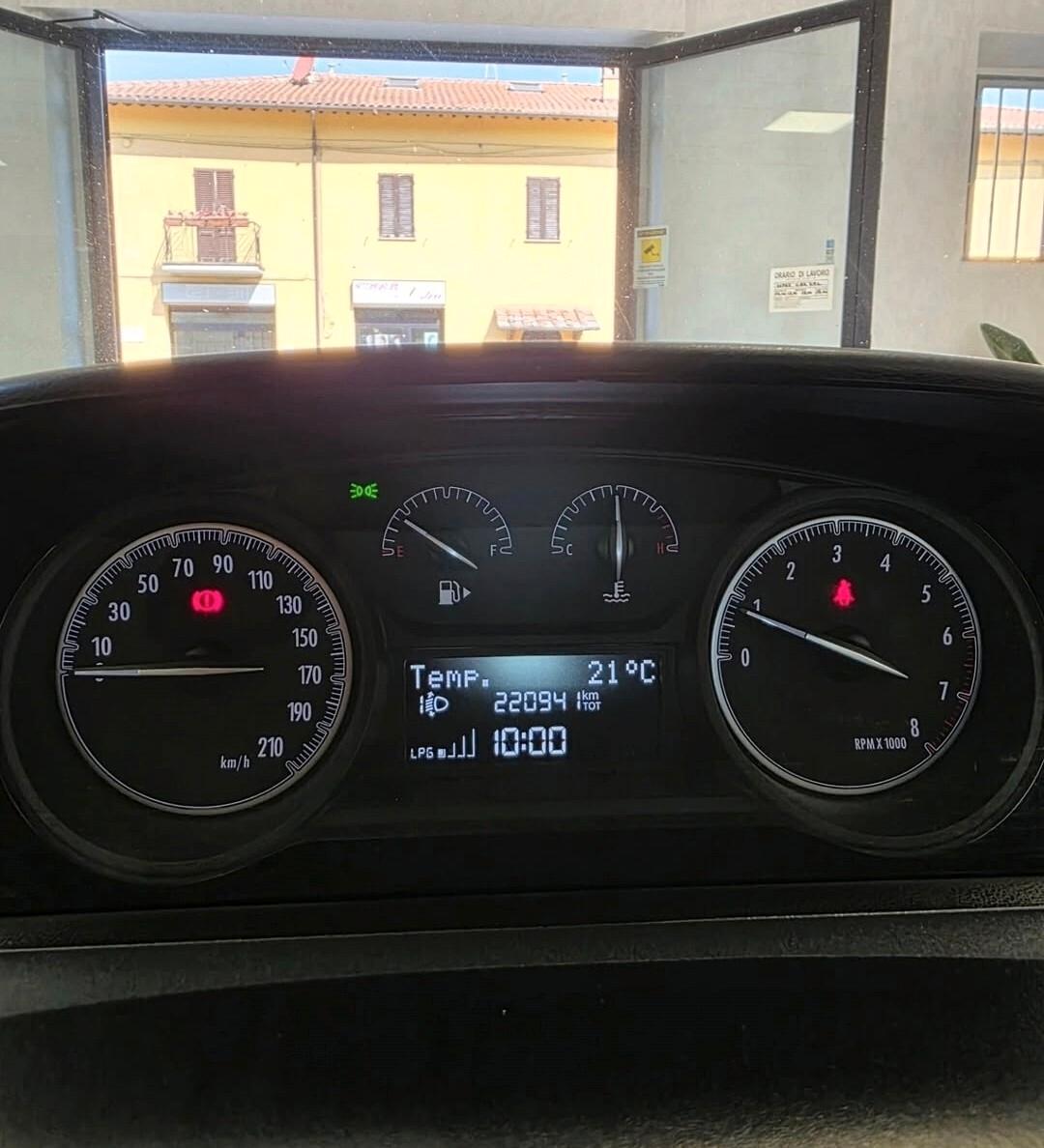 Lancia Ypsilon 1.2 69 CV 5 porte GPL Ecochic Gold