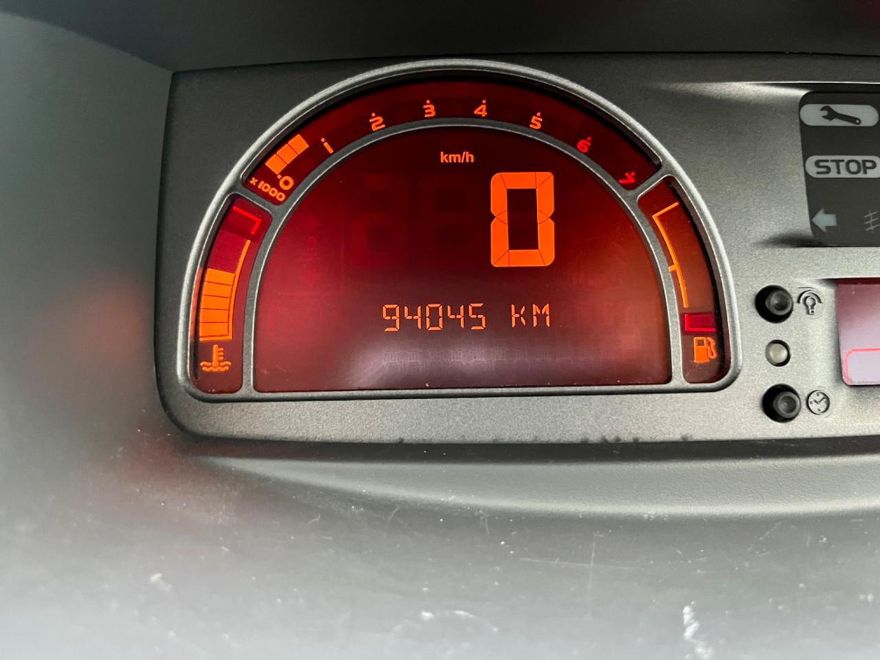 Renault Modus 1.2benz 2010 97.000km tutto fatto