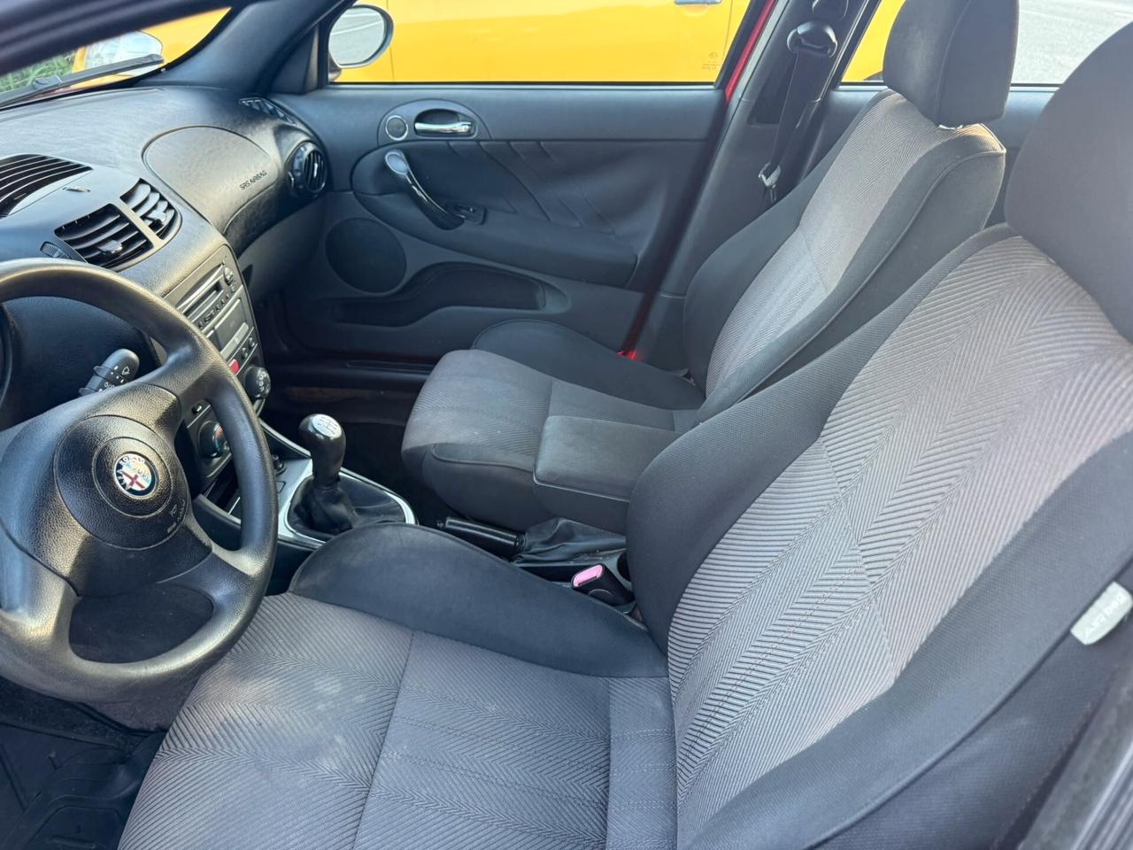 Alfa Romeo 147 1.6 16V TS (105) 5 porte Black Line