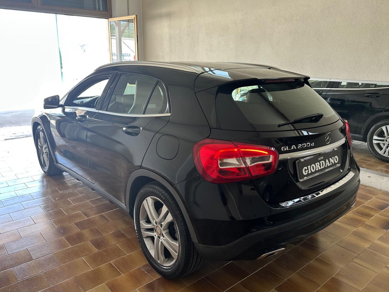 Mercedes-benz GLA 200 d 136 cv manuale