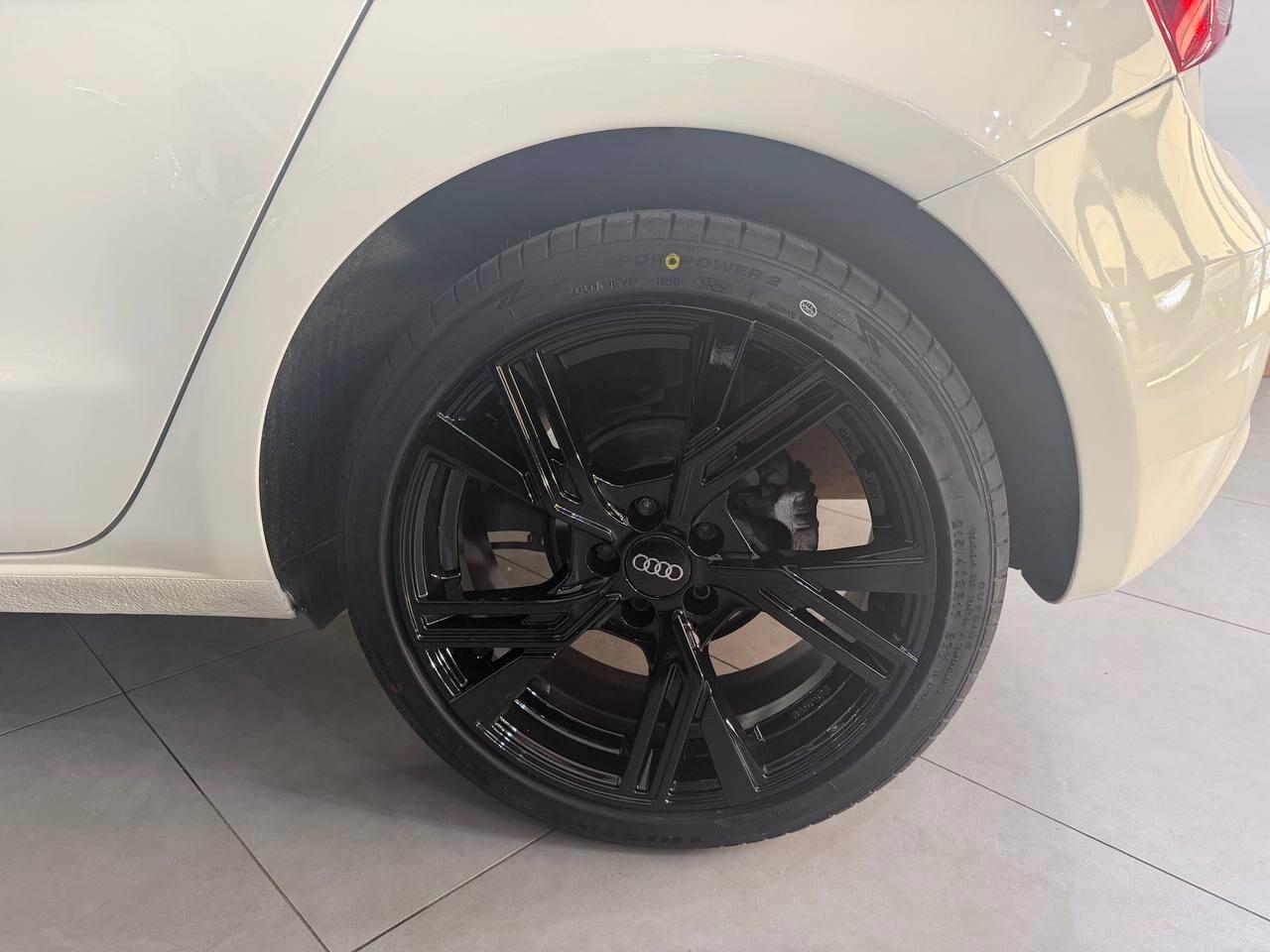 Audi A1 2014 SPB 1.2 Cerchi 17 - 24 Mesi Garanzia