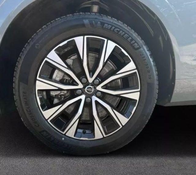VOLVO XC60 B4 (d) AWD aut. Plus Dark N1 Tetto Apribile