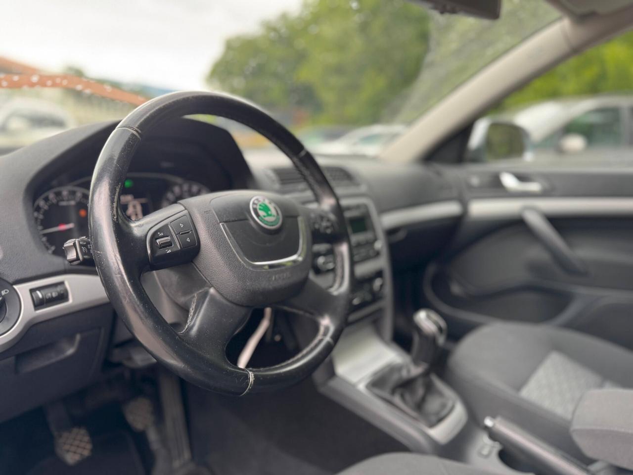 Skoda Octavia 1.6 TDI CR F.AP. Wagon Ambition