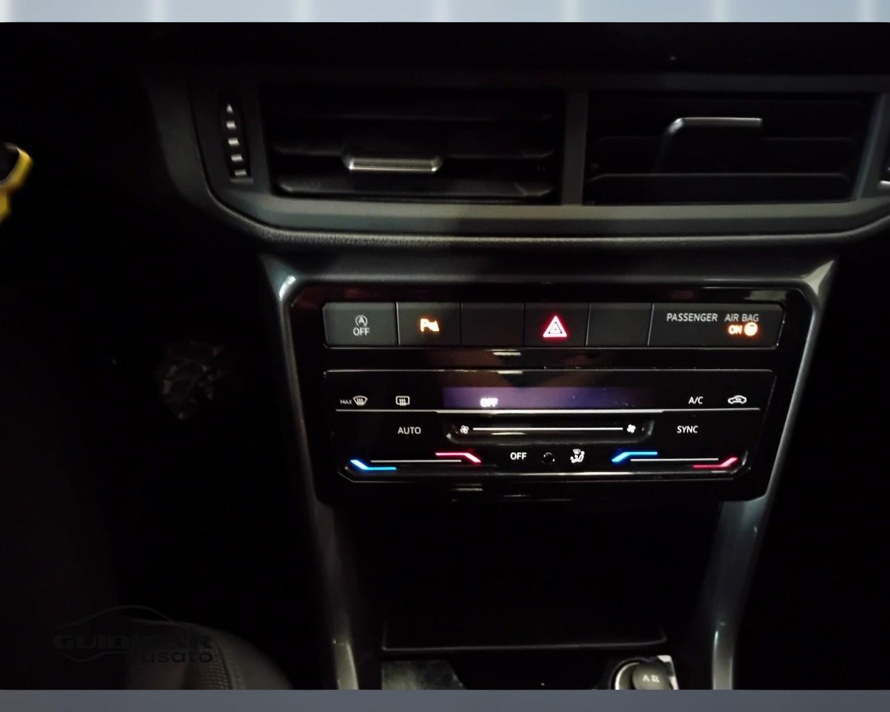 VOLKSWAGEN T-Cross 2019 - T-Cross 1.0 tsi Advanced 110cv