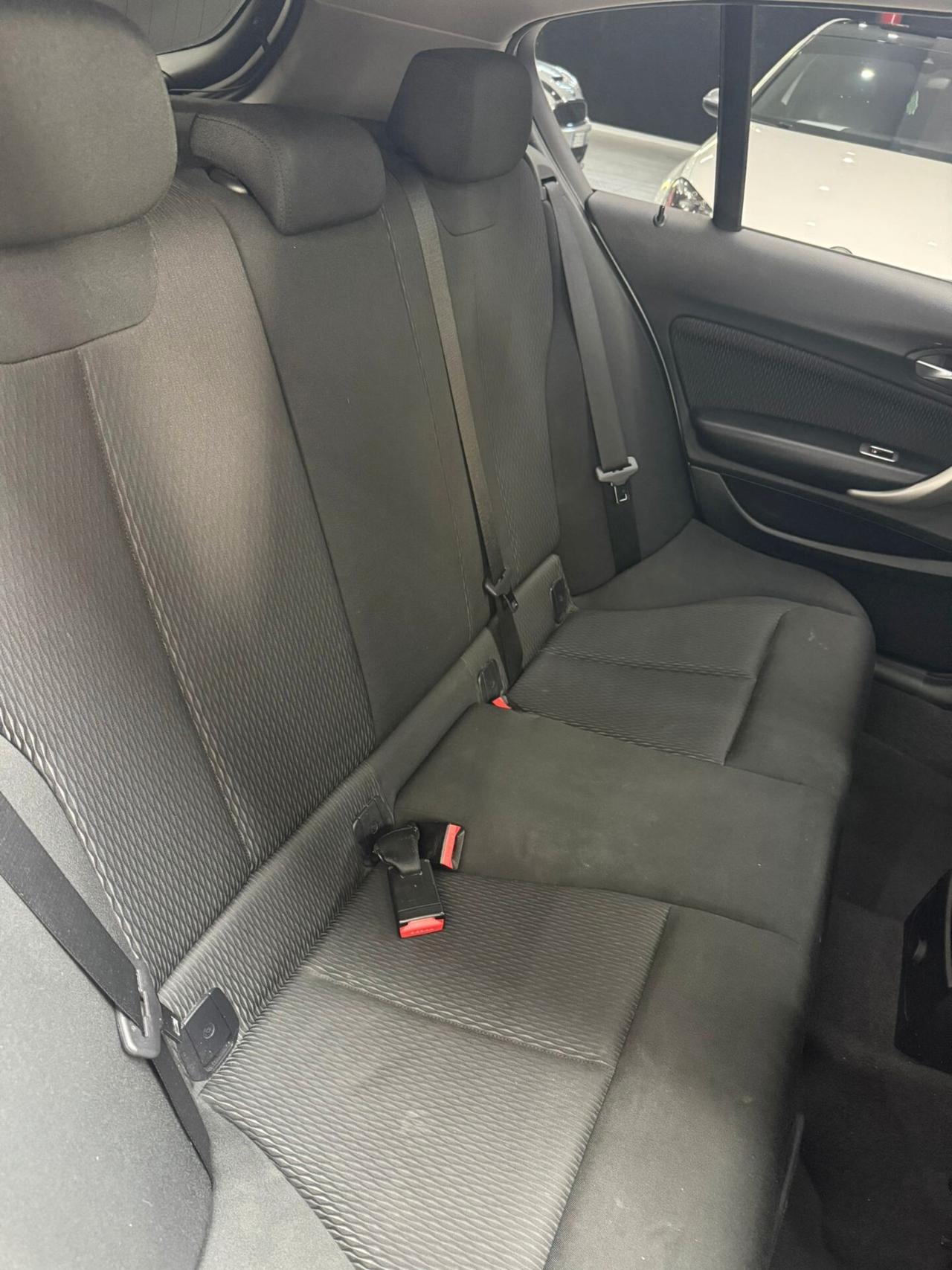 Bmw 118 118d 5p. Sport