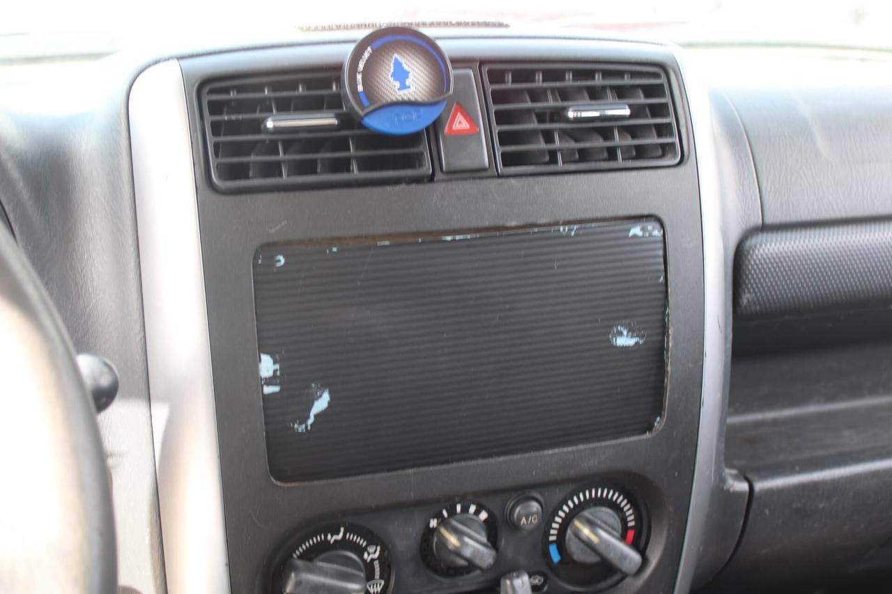 Suzuki Jimny 1.3i 16V cat 4WD Special