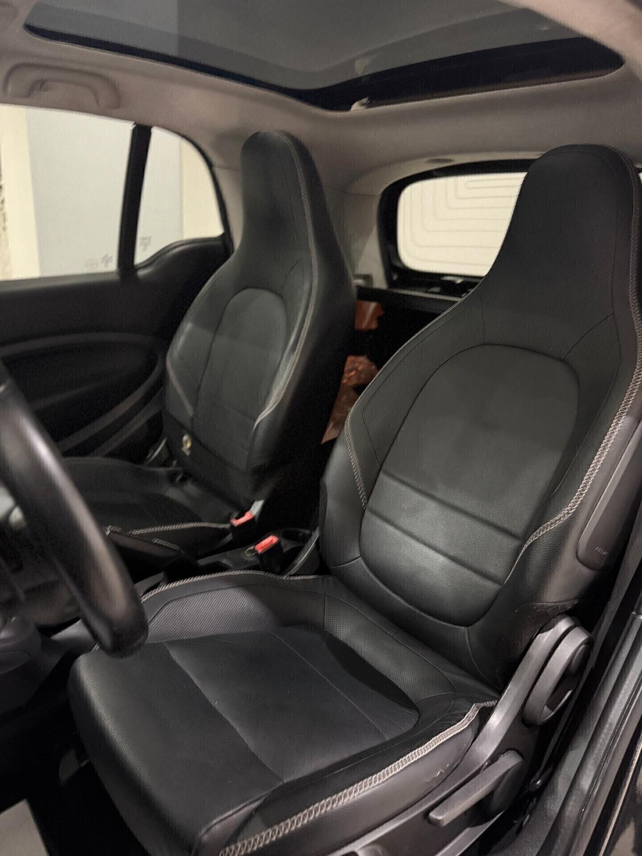 Smart ForTwo BRABUS 0.9 Turbo twinamic