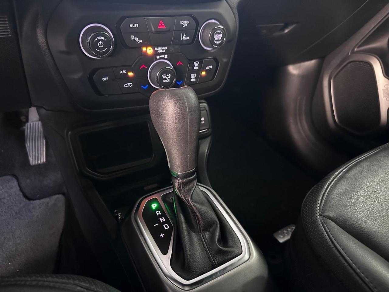 Jeep Renegade 1.6 Mjt DDCT 120 CV S