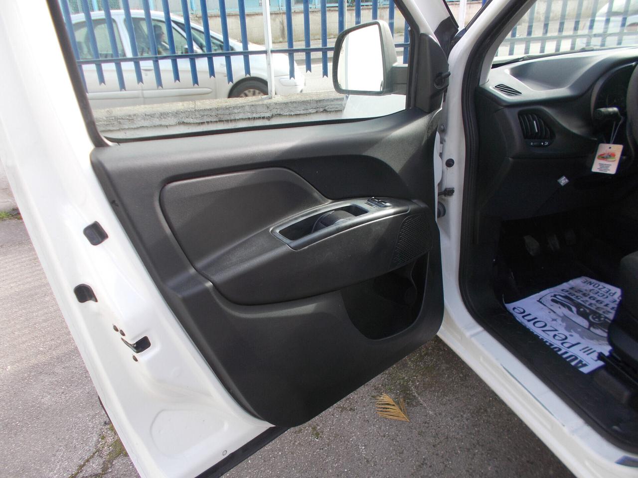 iveco fiat doblo anno 2019 benzina gas