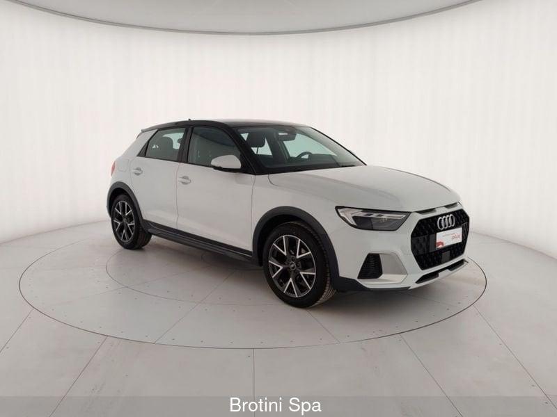 Audi A1 A1 allstreet 30 TFSI Admired