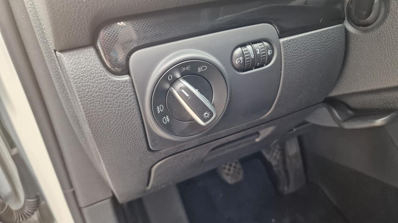 Volkswagen Golf 2.0 TDI 140CV DPF 5p. Comfortline