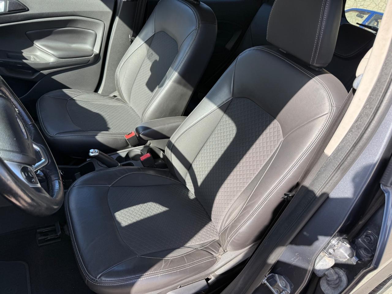 Ford EcoSport 1.5 TDCi 95 CV Titanium