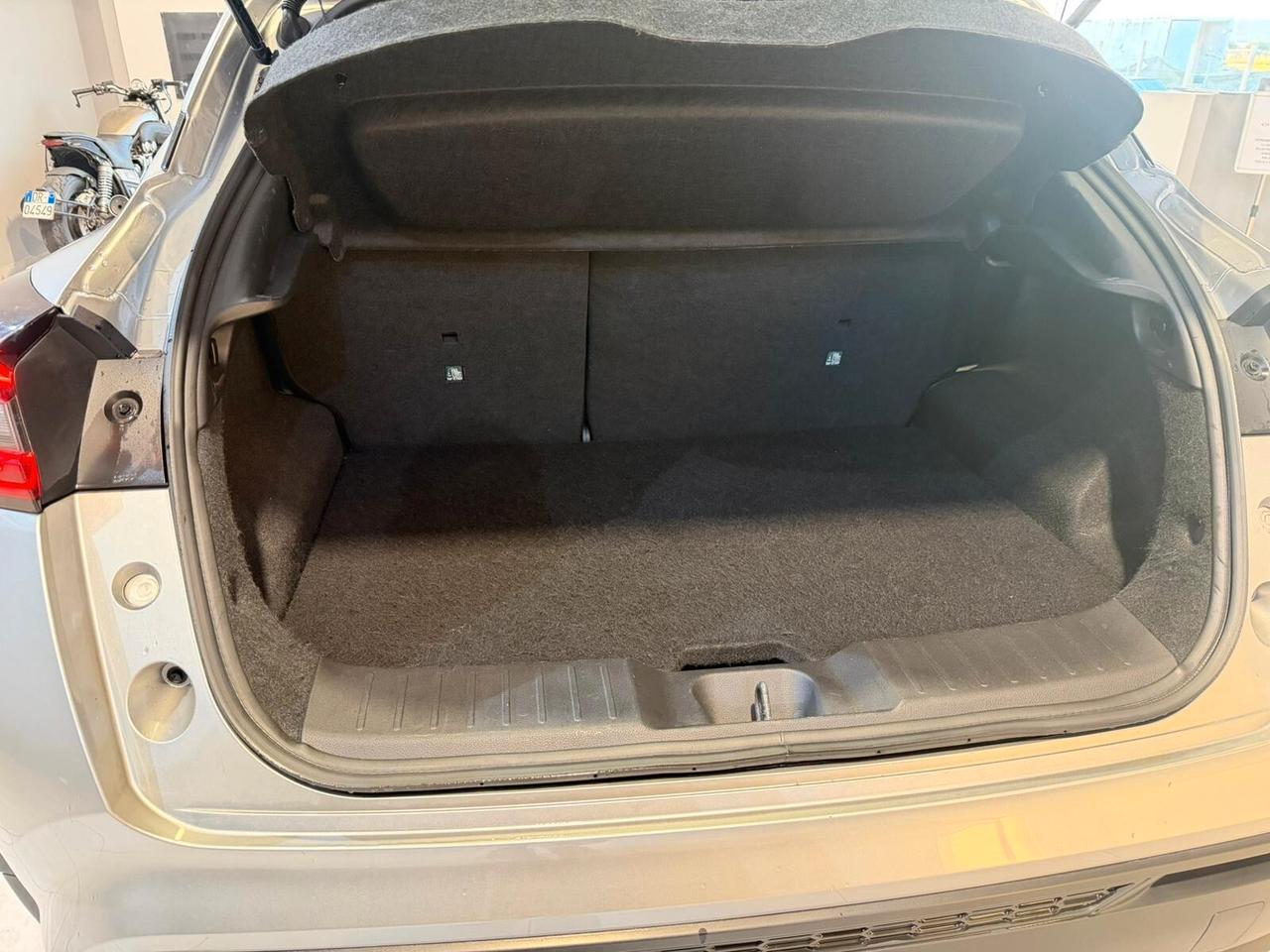 Nissan Juke 1.0 DIG-T 114 CV DCT N-Connecta