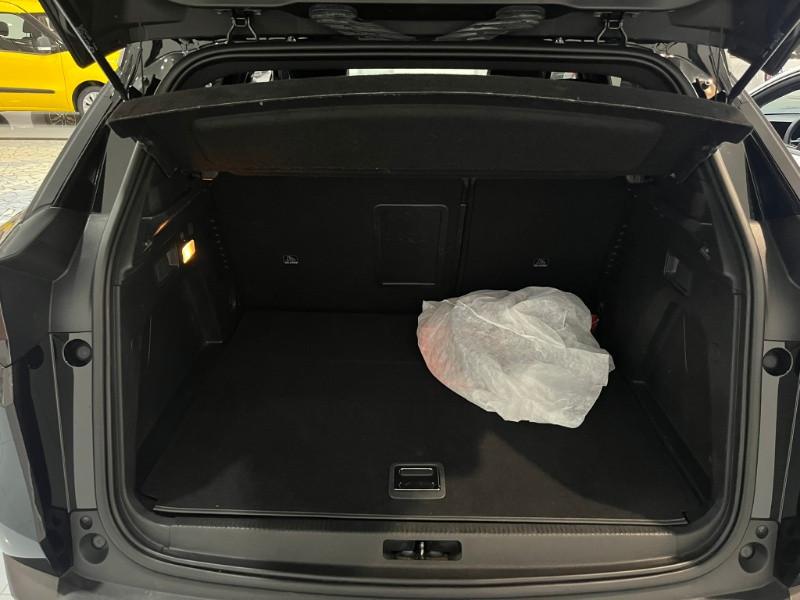 PEUGEOT 3008 Hybrid4 300 e-EAT8 Allure Pack