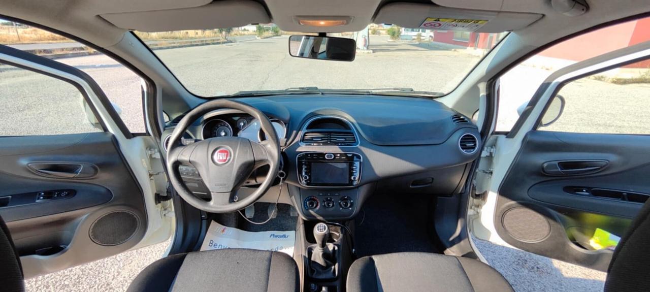 Fiat Punto 1.3 MJT II 75 CV 3 porte Street