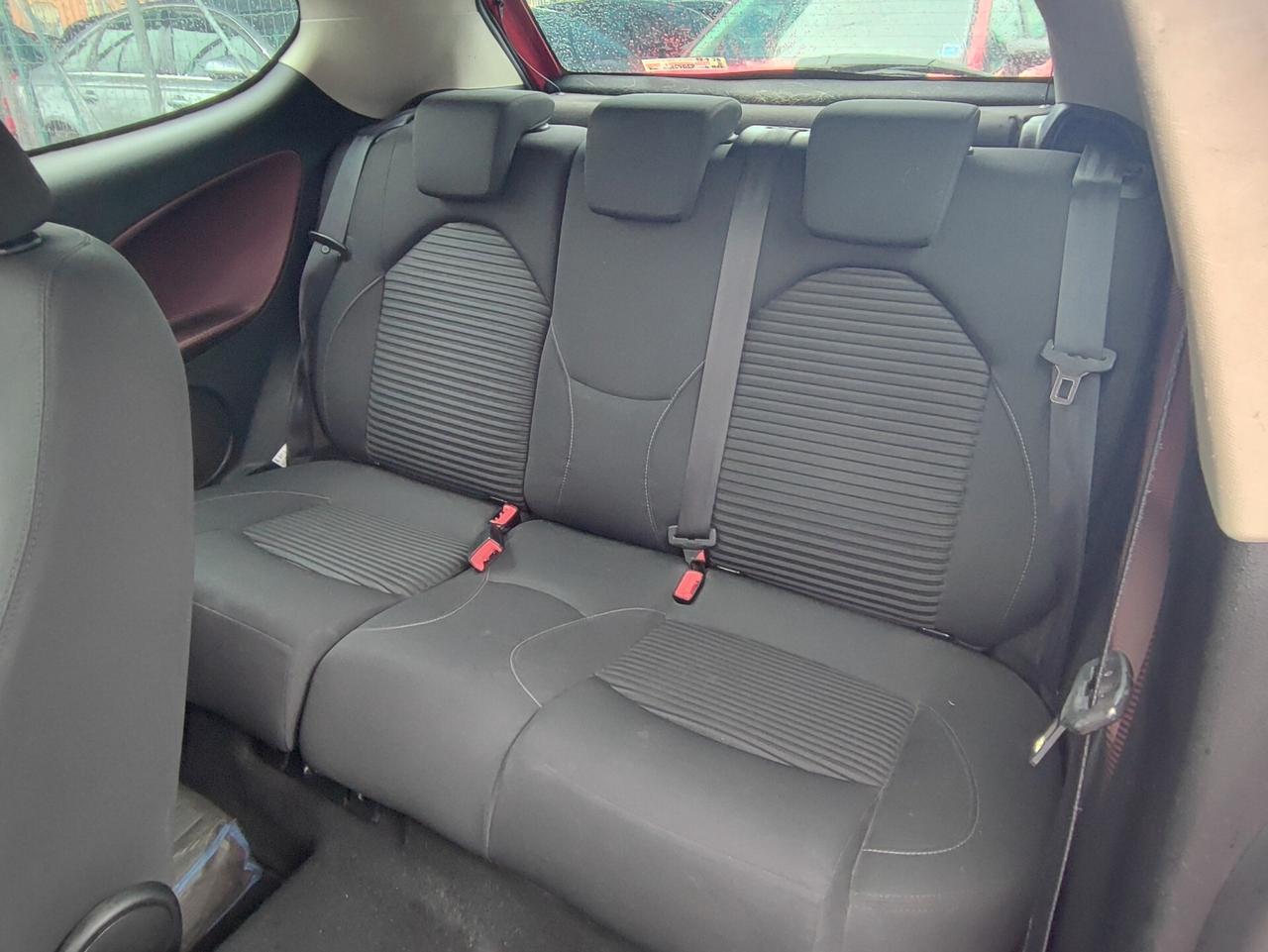 Alfa Romeo MiTo 1.4 T 120 CV GPL Distinctive Sport Pack