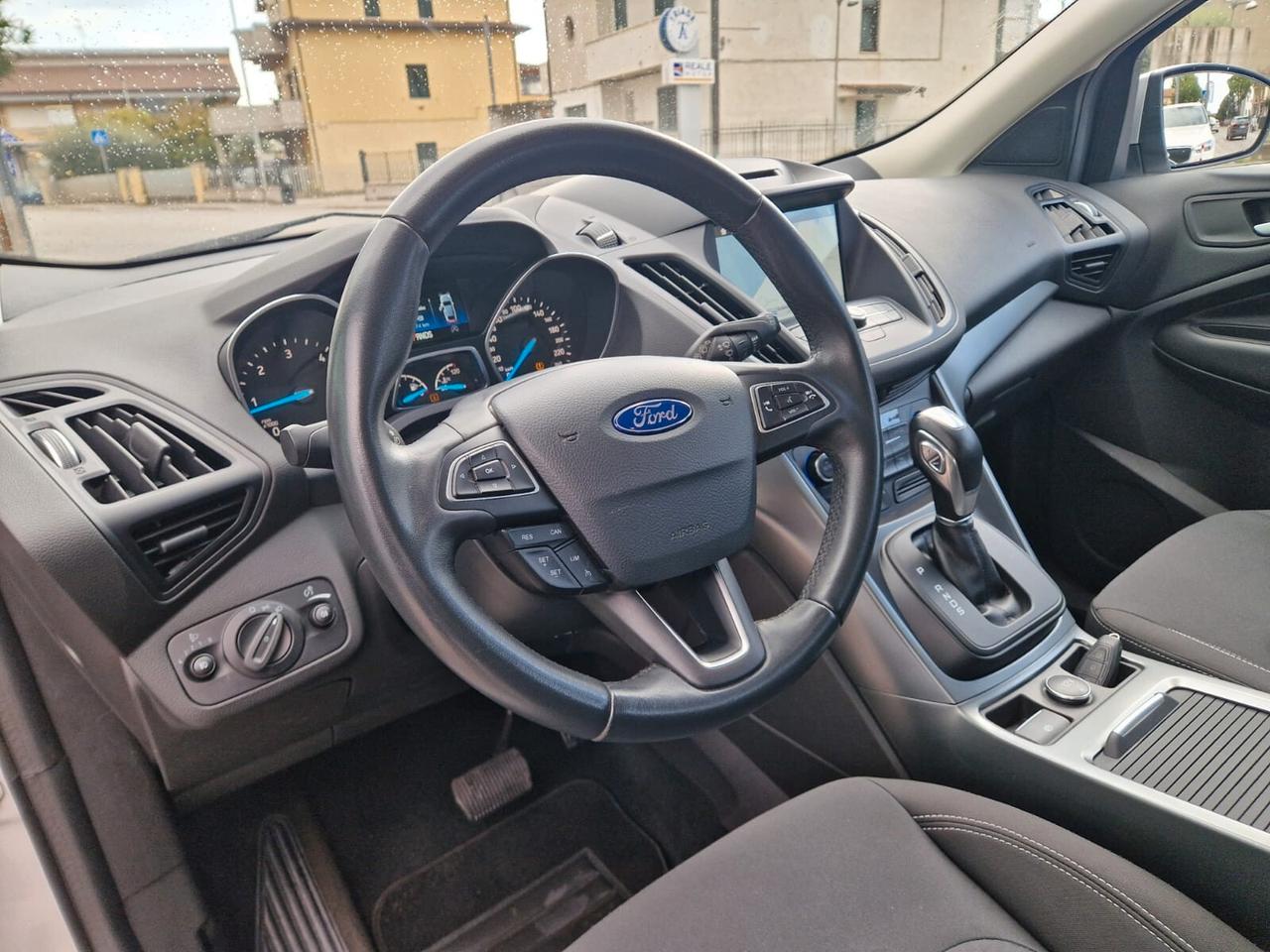 Ford Kuga 2.0 TDCI 120 CV S&S 2WD Powershift Business