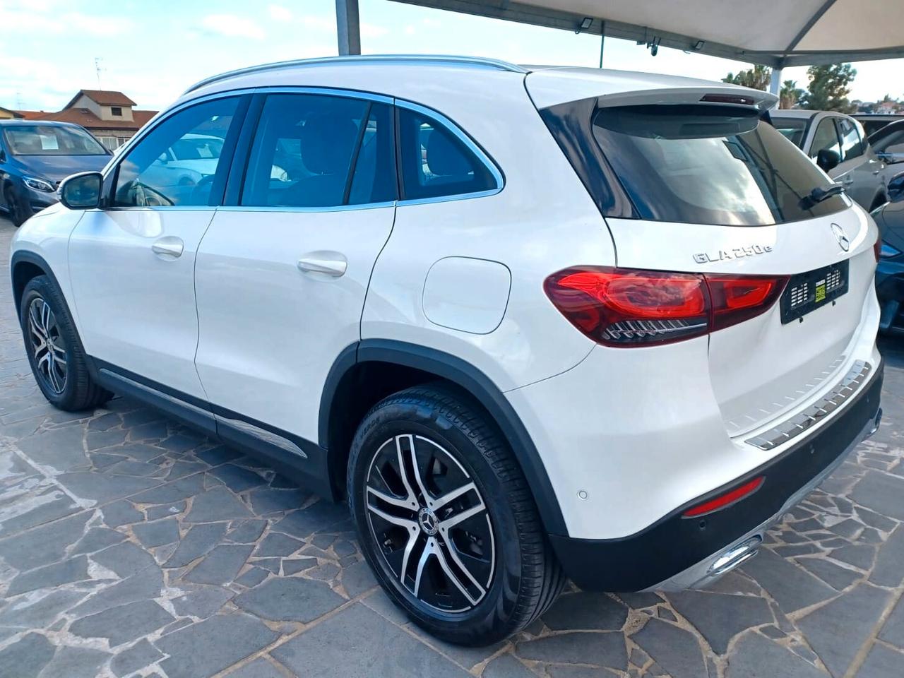 Mercedes-benz GLA 250 e hybrid EQ Sport Plus