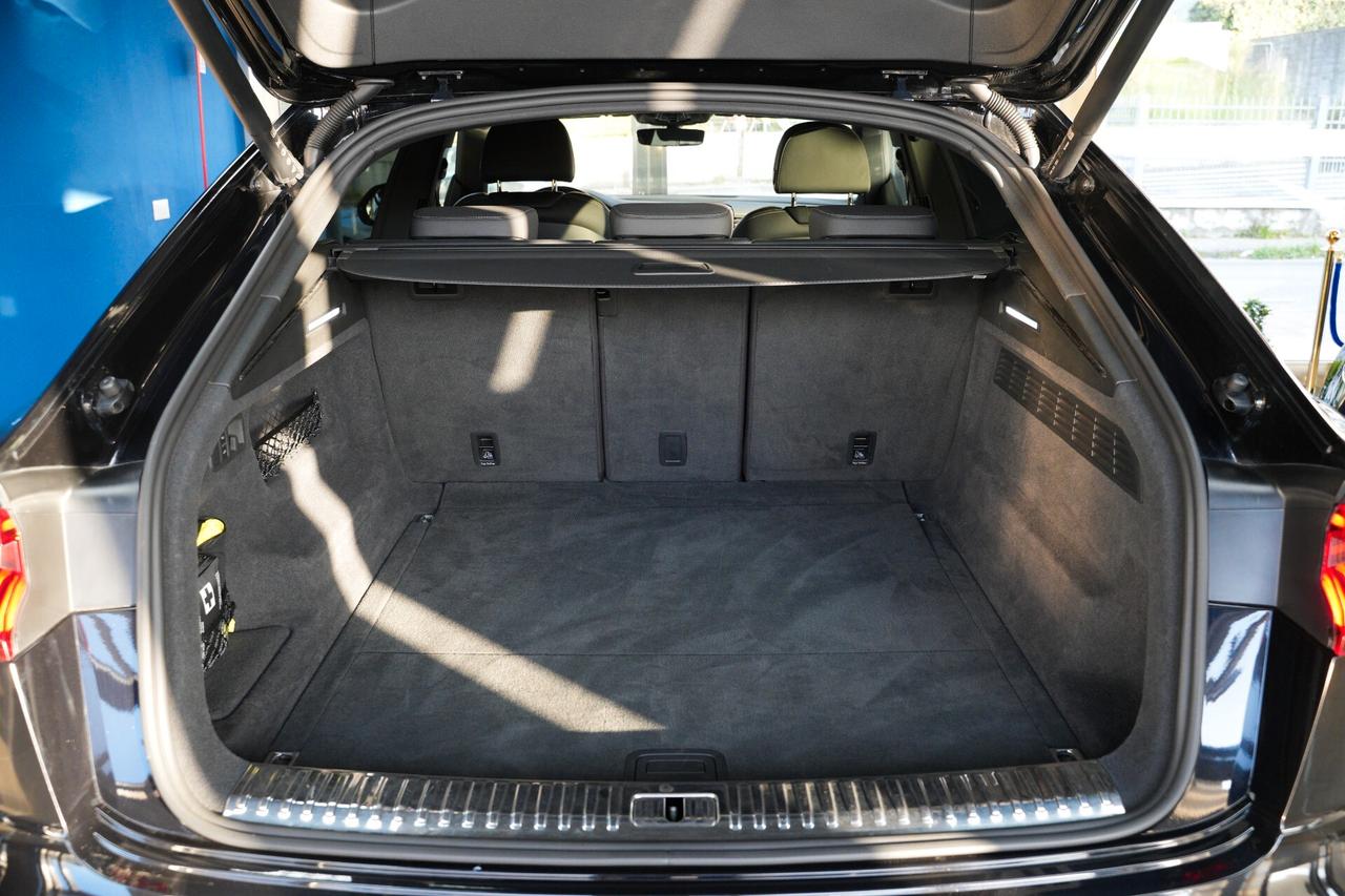 Audi Q8 50 TDI 286 CV quattro tiptronic Sport