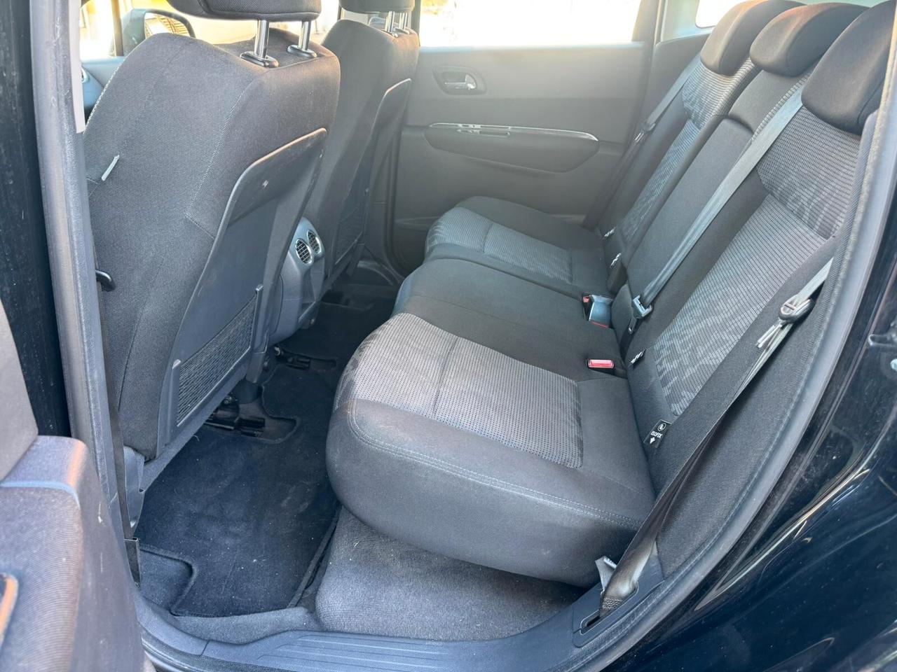 Peugeot 3008 1.6 HDi 110CV Tecno