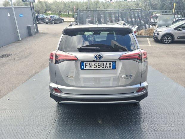 Toyota RAV 4 Business