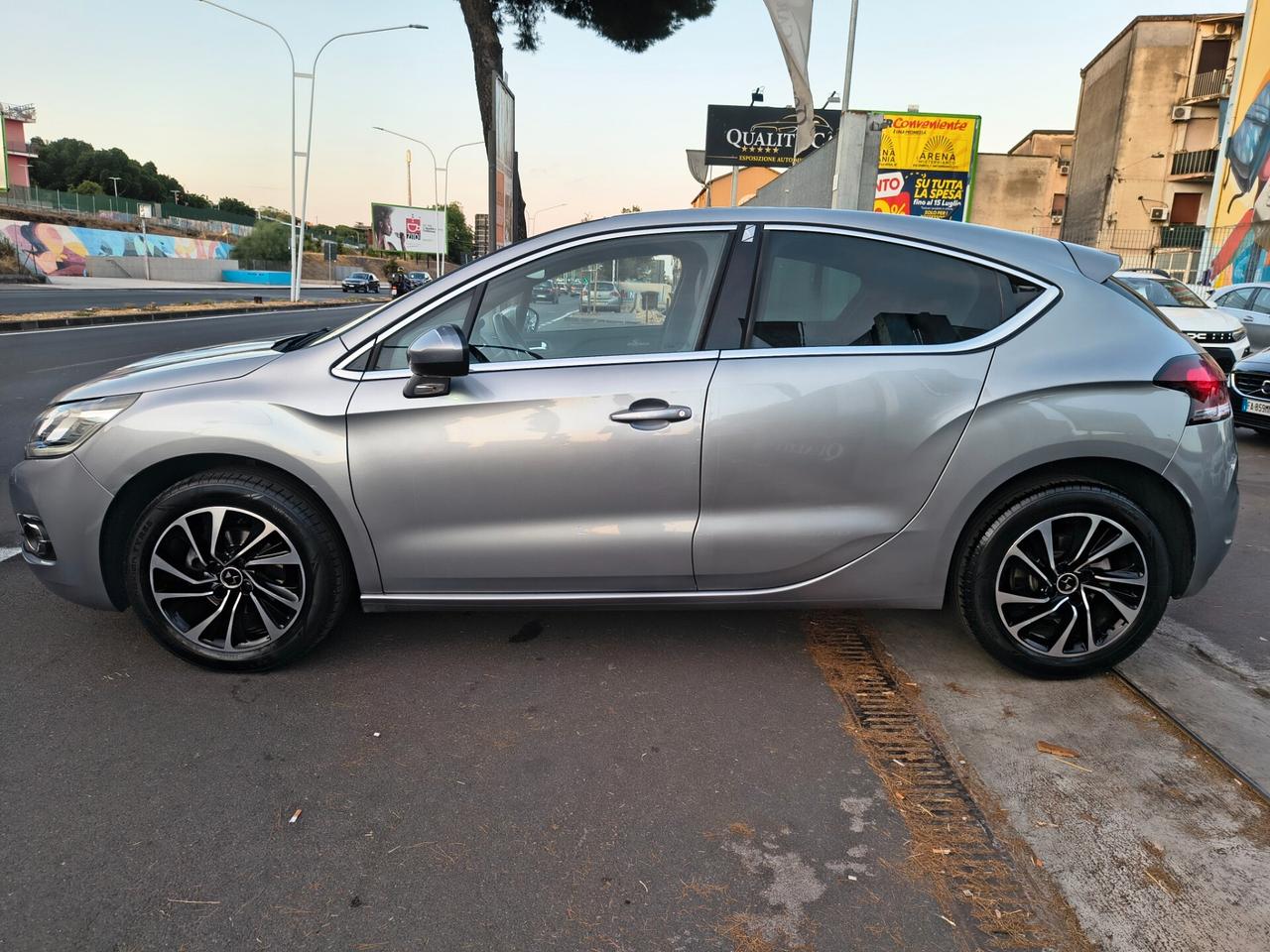 DS4 1.6 DIESEL SOLO 60.000 KM UNICOPROPRIETARIO