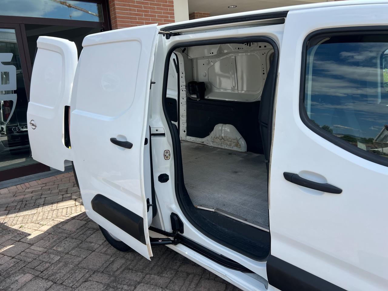 Opel Combo Passo Lungo 3 Posti