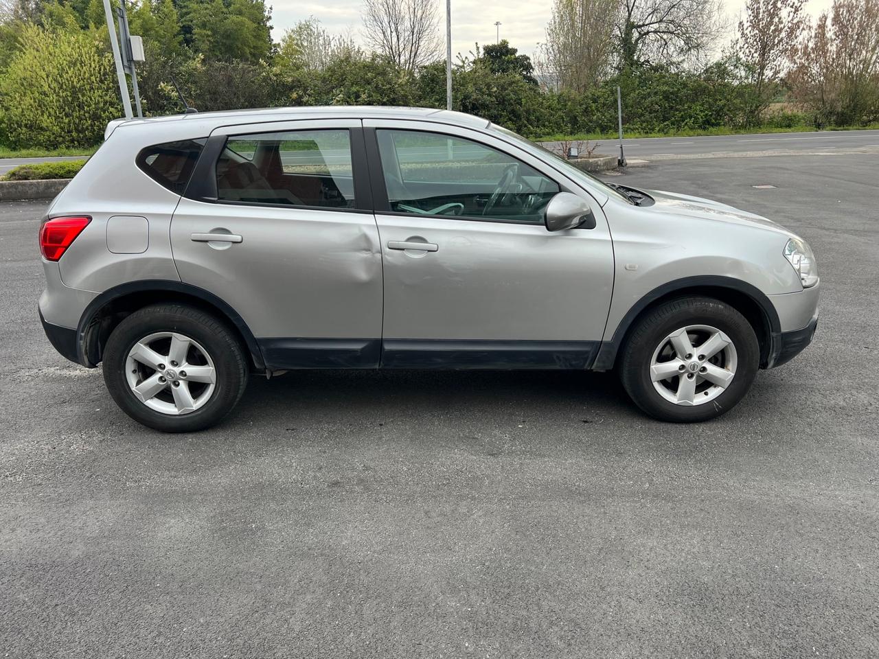 Nissan Qashqai 2.0 dCi DPF 4WD Tekna