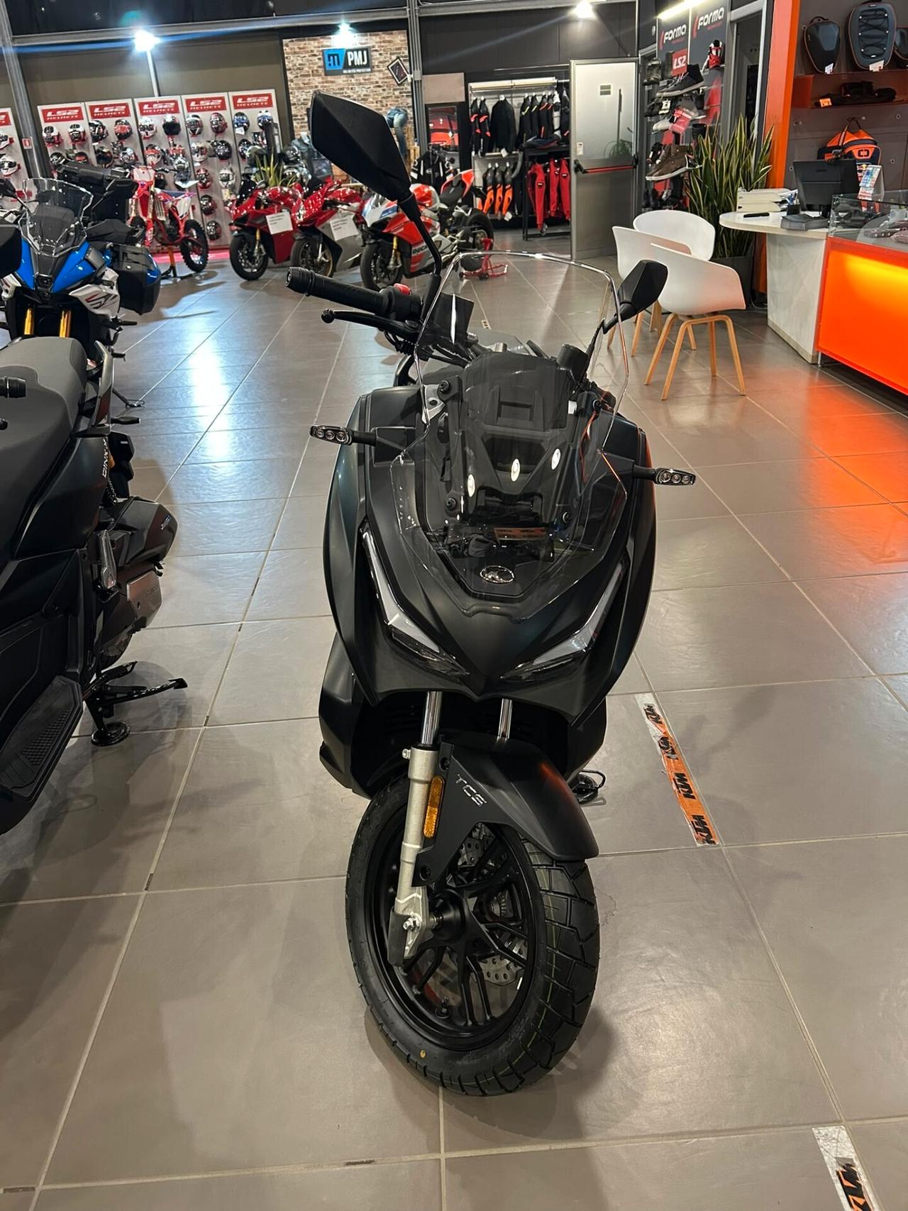 Kymco Dink 125