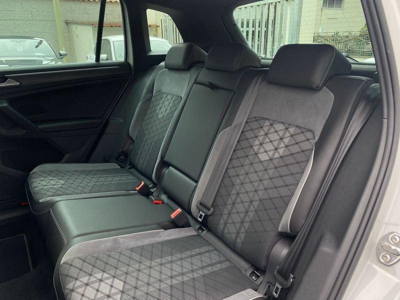 Volkswagen Tiguan R-Line 2.0 TDI 150 CV DSG