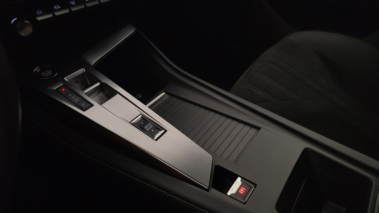 PEUGEOT 308 1.2 puretech t GT s&s 130cv eat8