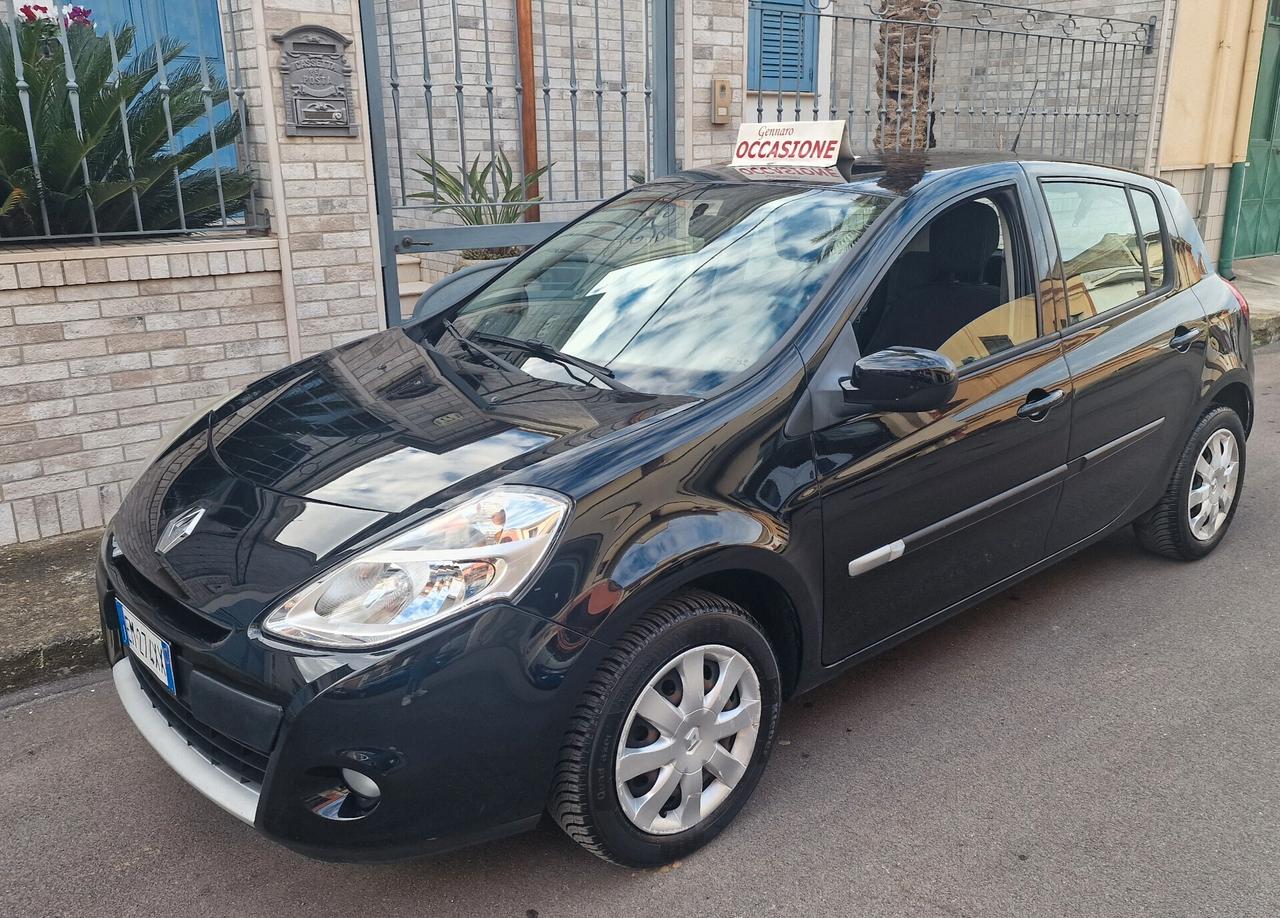 Renault Clio 1.2 16V 5 porte Dynamique