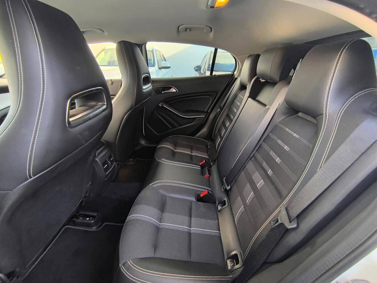 Mercedes GLA 200 d Automatic Premium 2019