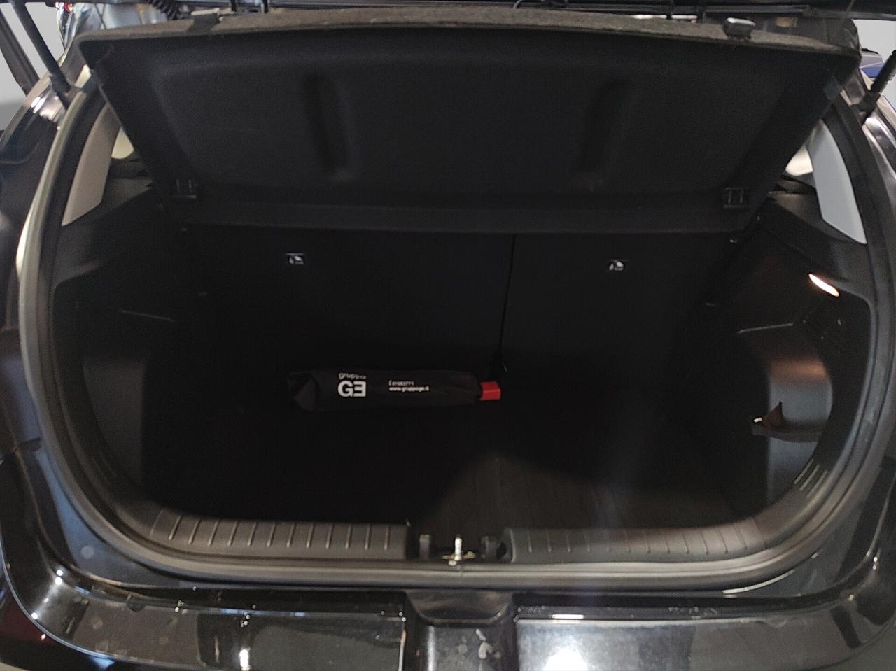 Hyundai i20 1.2 MPI MT Connectline