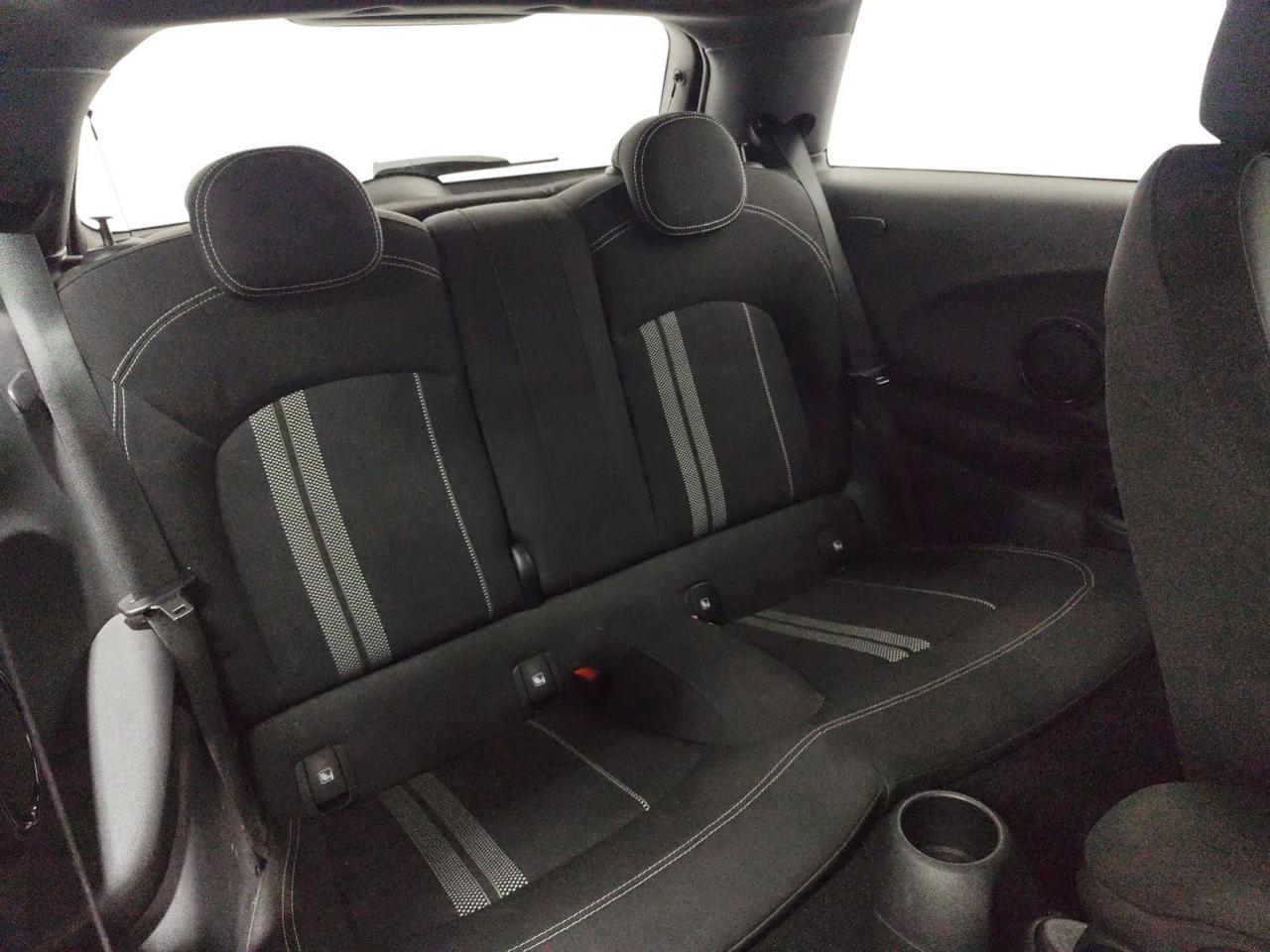 MINI Mini Cooper SE Classic