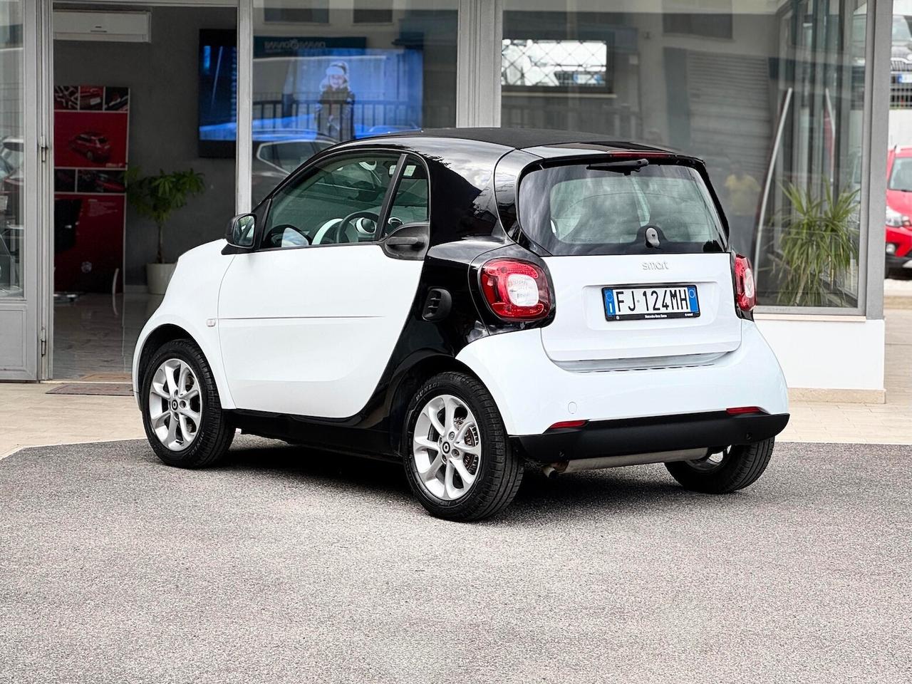 Smart ForTwo 70 1.0 twinamic Neo E6 - 2017