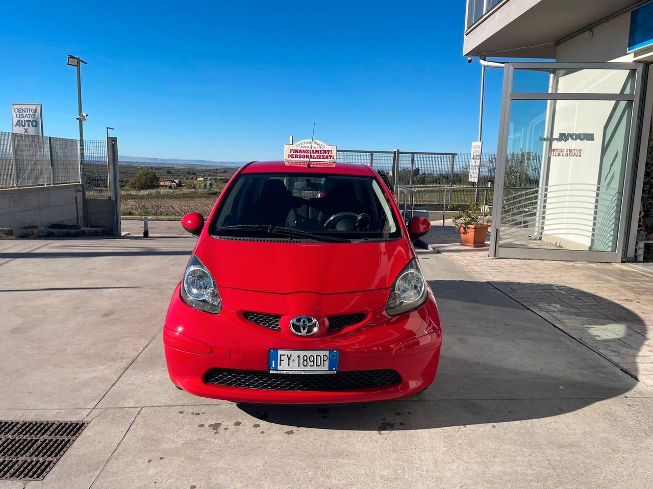 Toyota Aygo 1.0 cambio automatico