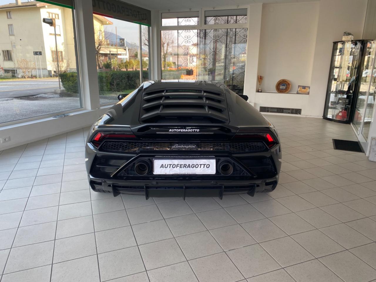 Lamborghini Huracan EVO - NOLEGGIO