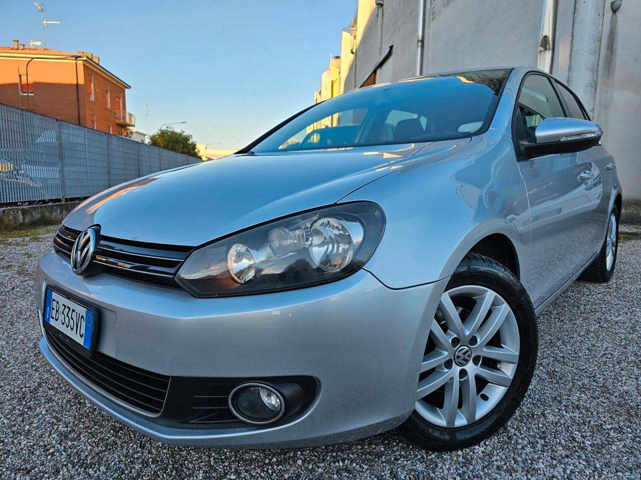 Volkswagen Golf 1.6 TDI 105cv Highline DPF*Euro5*