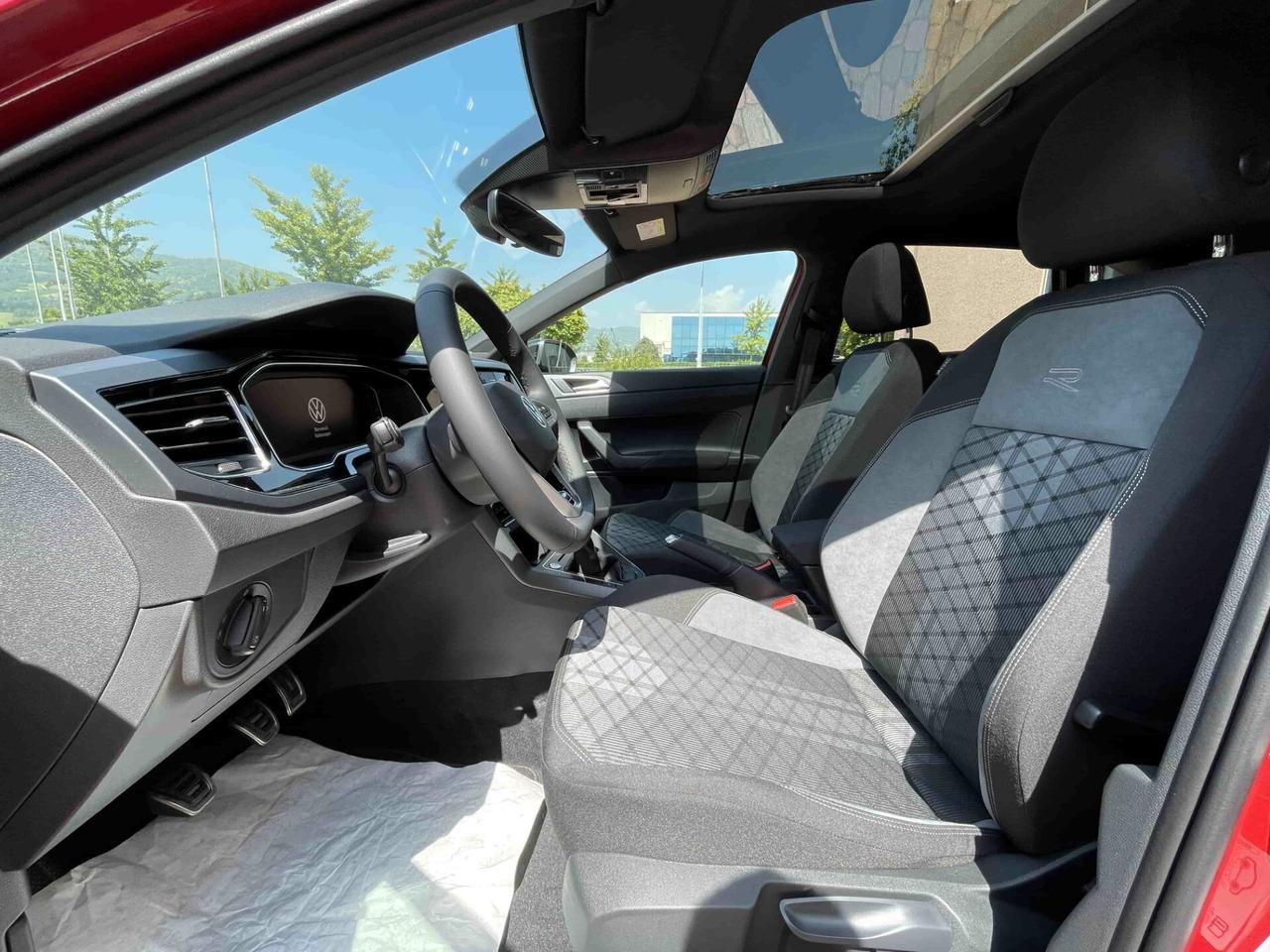 Volkswagen Taigo 1.0 TSI 110 CV R-Line