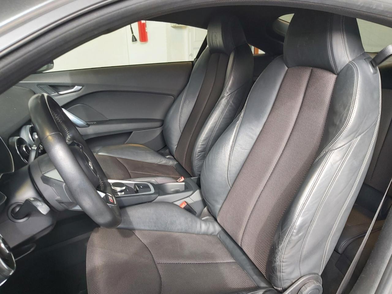 Audi TT Coupé 2.0 TDI ultra S line