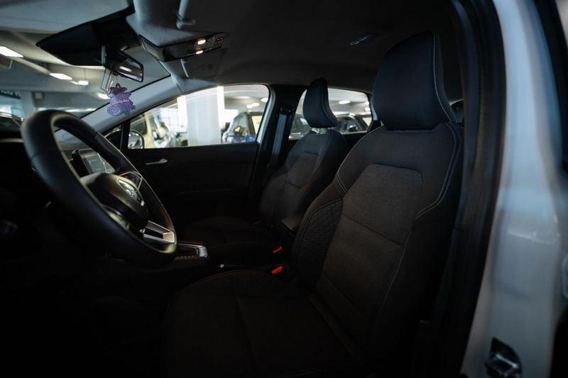 Renault Captur 1.6 E-Tech hybrid Zen 145cv auto