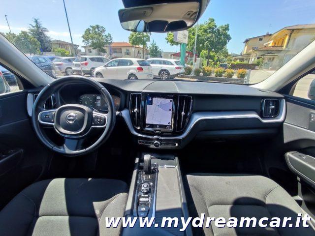 VOLVO XC60 B4 (d) AWD Geartronic Momentum Pro