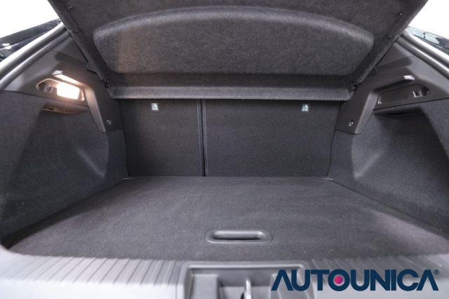 RENAULT Captur MILD HYBRID 160 CV EDC TECHNO AUTOMATICA