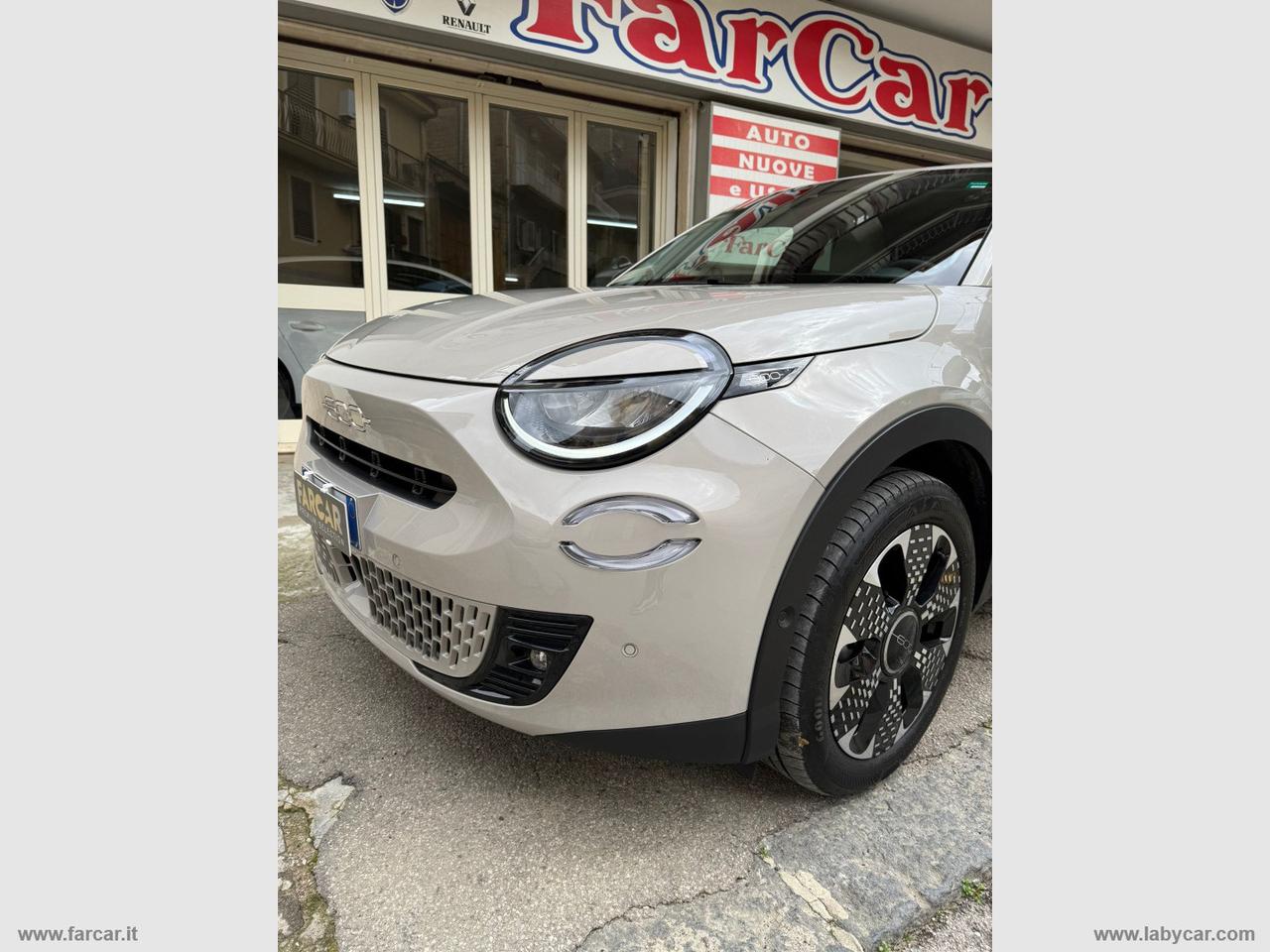 FIAT 600 Hybrid 110 CV DCT MHEV La Prima II