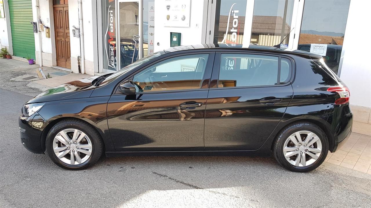 Peugeot 308 1.6 BlueHDi 115 CV Stop&Start Business