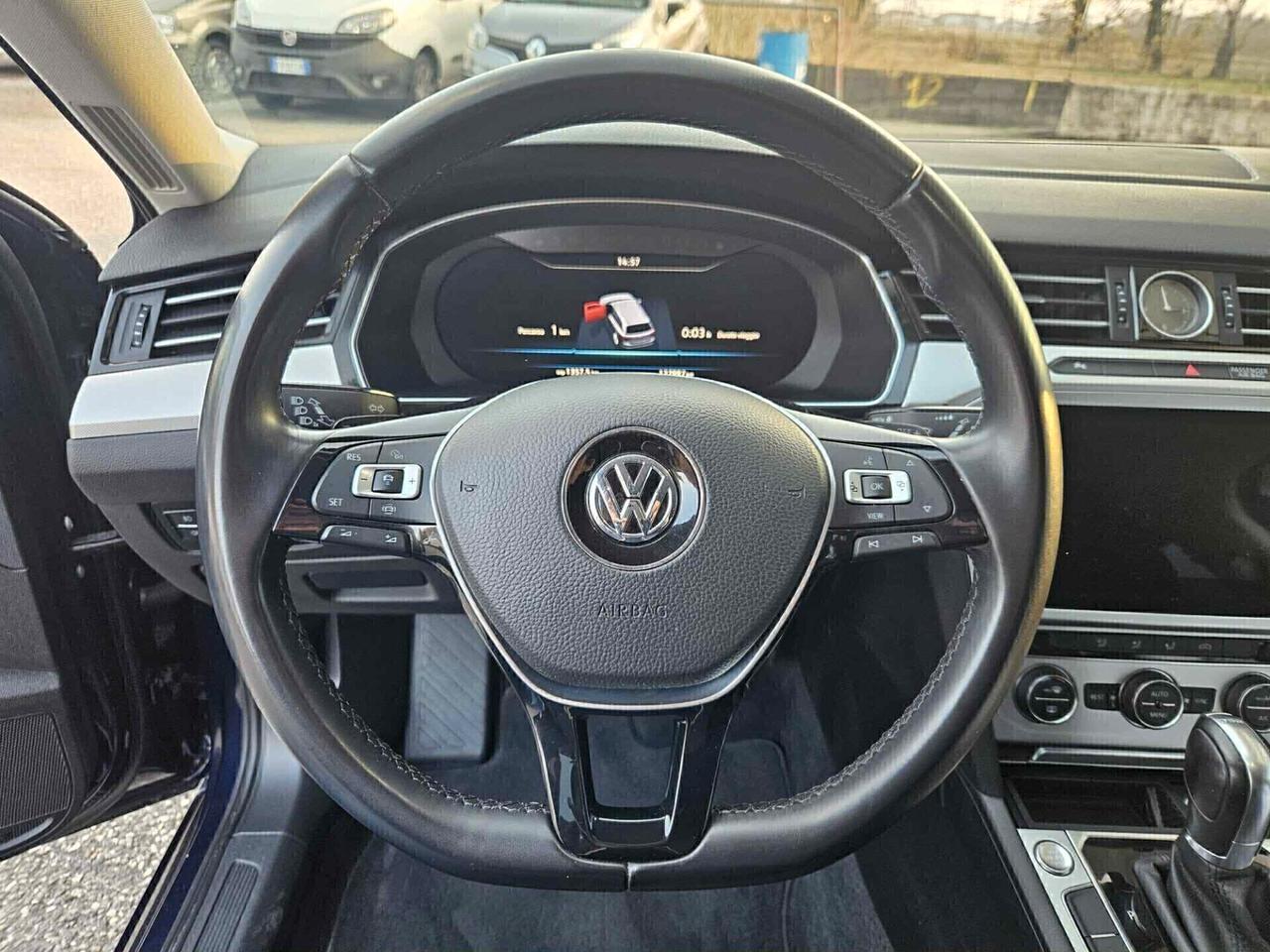 Volkswagen Passat 2.0 TDI DSG Business BlueMotion Technology