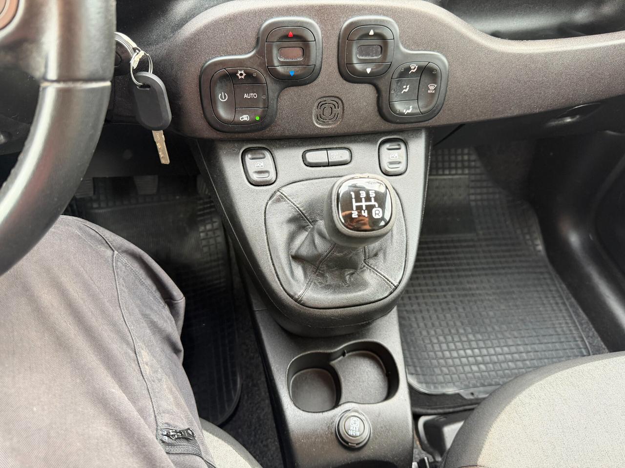 FIAT PANDA CROSS ANNO 2018 1.2 BENZINA 69 CV