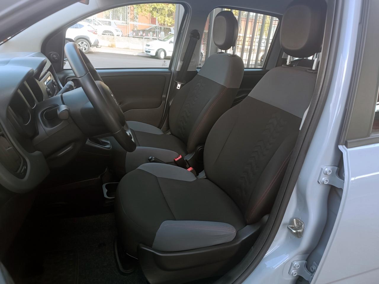 Fiat Panda 1.2 Easy Stupenda, KM documentati, IVA Deducibile, 5 Posti